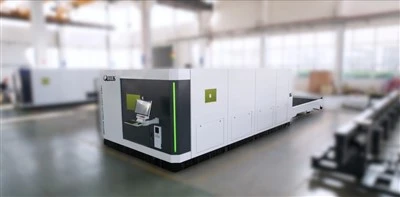 Machine de découpe laser de tôle de 6 kW : puissance-haute performance pour u...